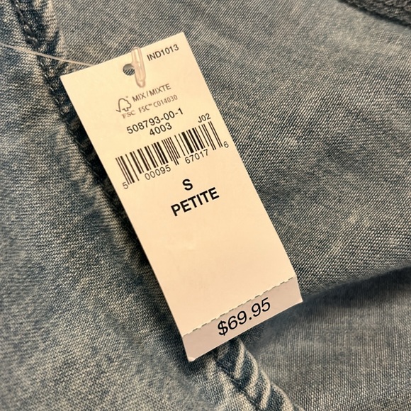 Denim Balloon Sleeve Top with Washwell - Picture 3 of 4